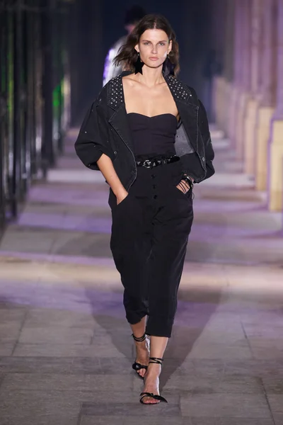 Look 39